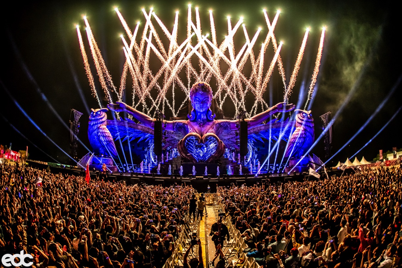 珠海bevictor伟德官网文化传媒有限公司